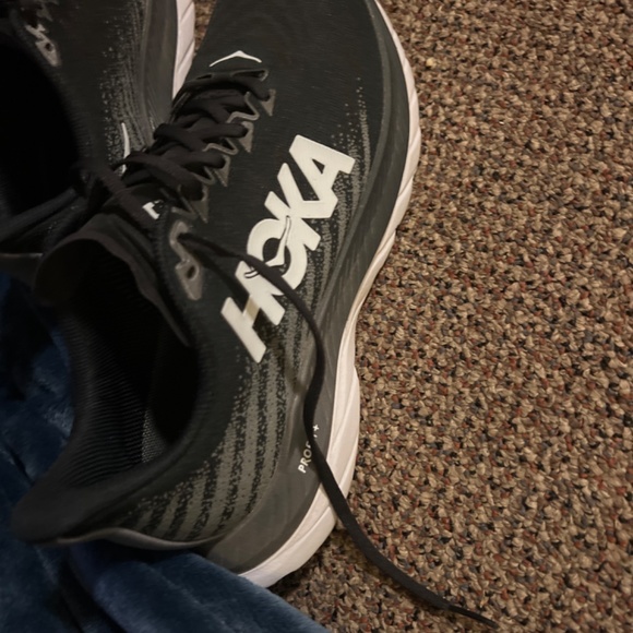 Hoka tennis shoes - Picture 3 of 3